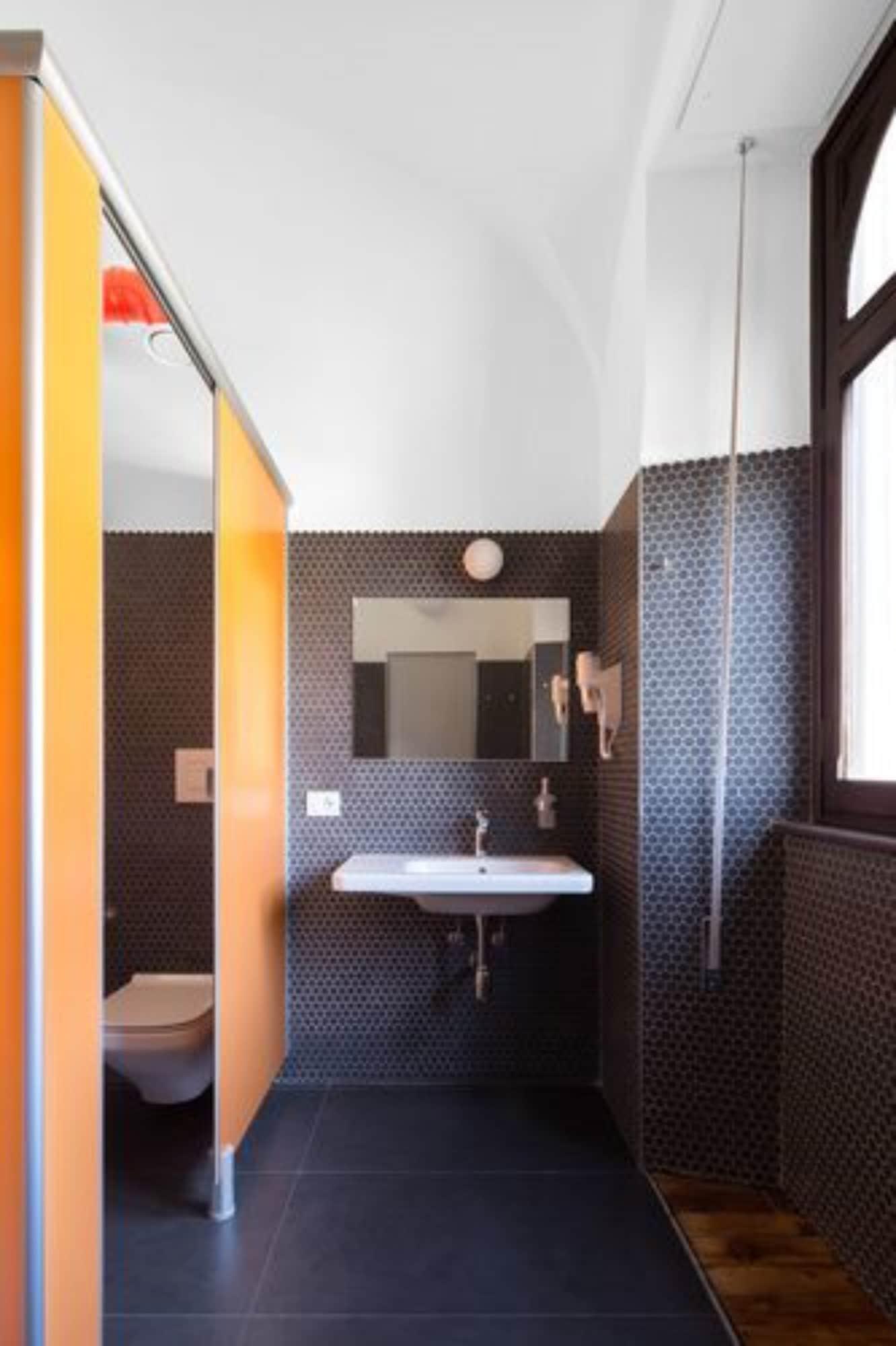 Babila Hostel มิลาน ภายนอก รูปภาพ